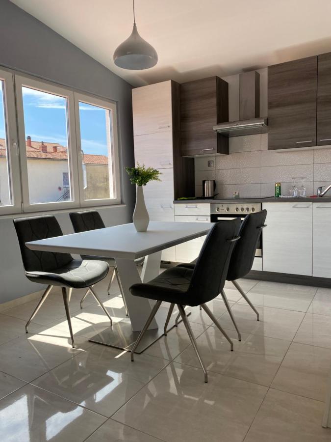 Apartment Barbin Vodice Exteriör bild